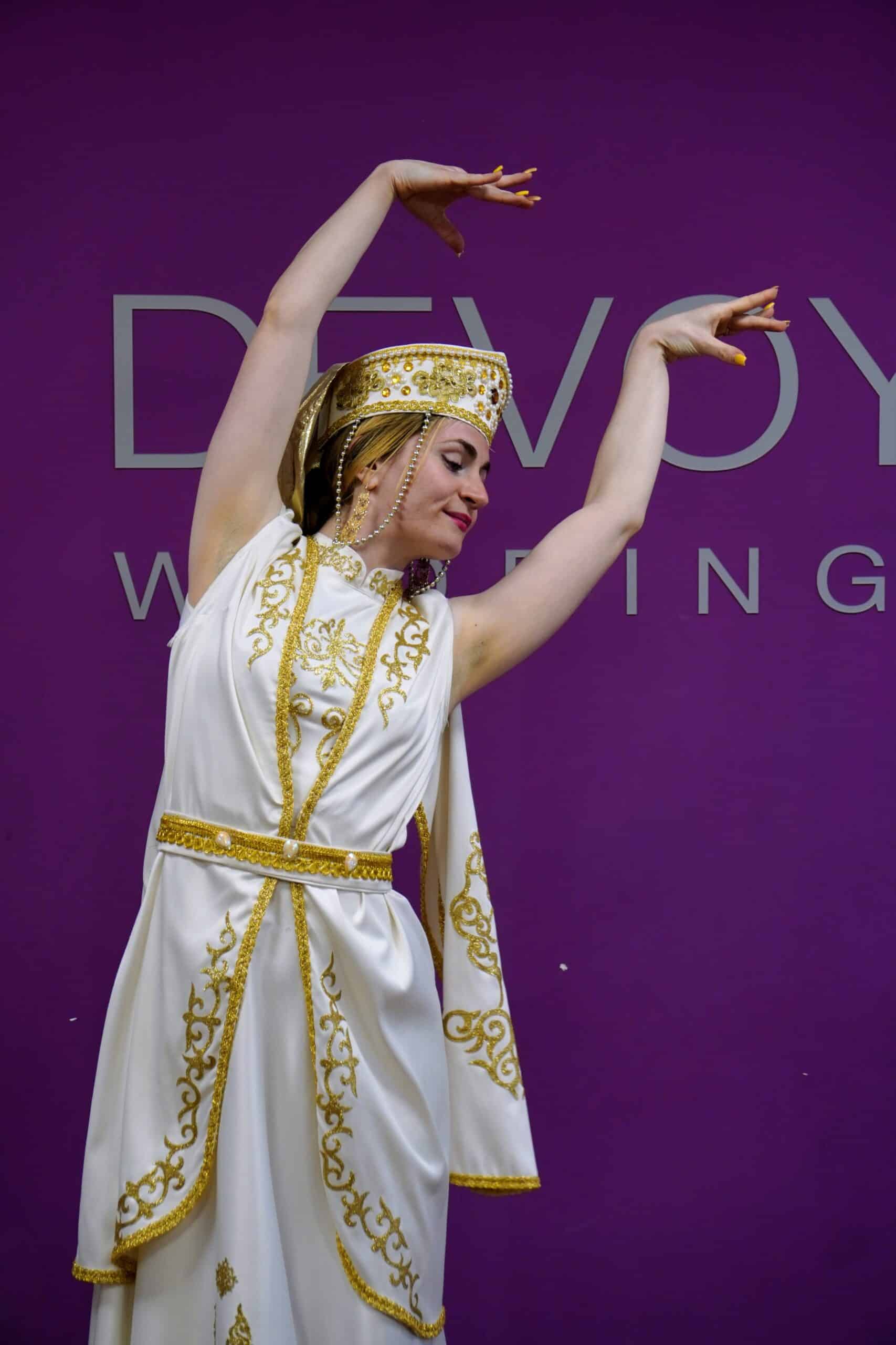 Laliana Danse Arménienne Laliana Danse Arménienne